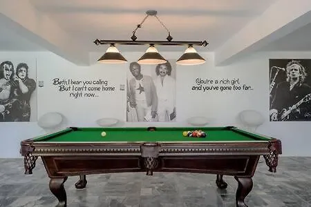 Zajazd Hospitality Expert Mccartney - Tour Pool Bar Beach Montego Bay